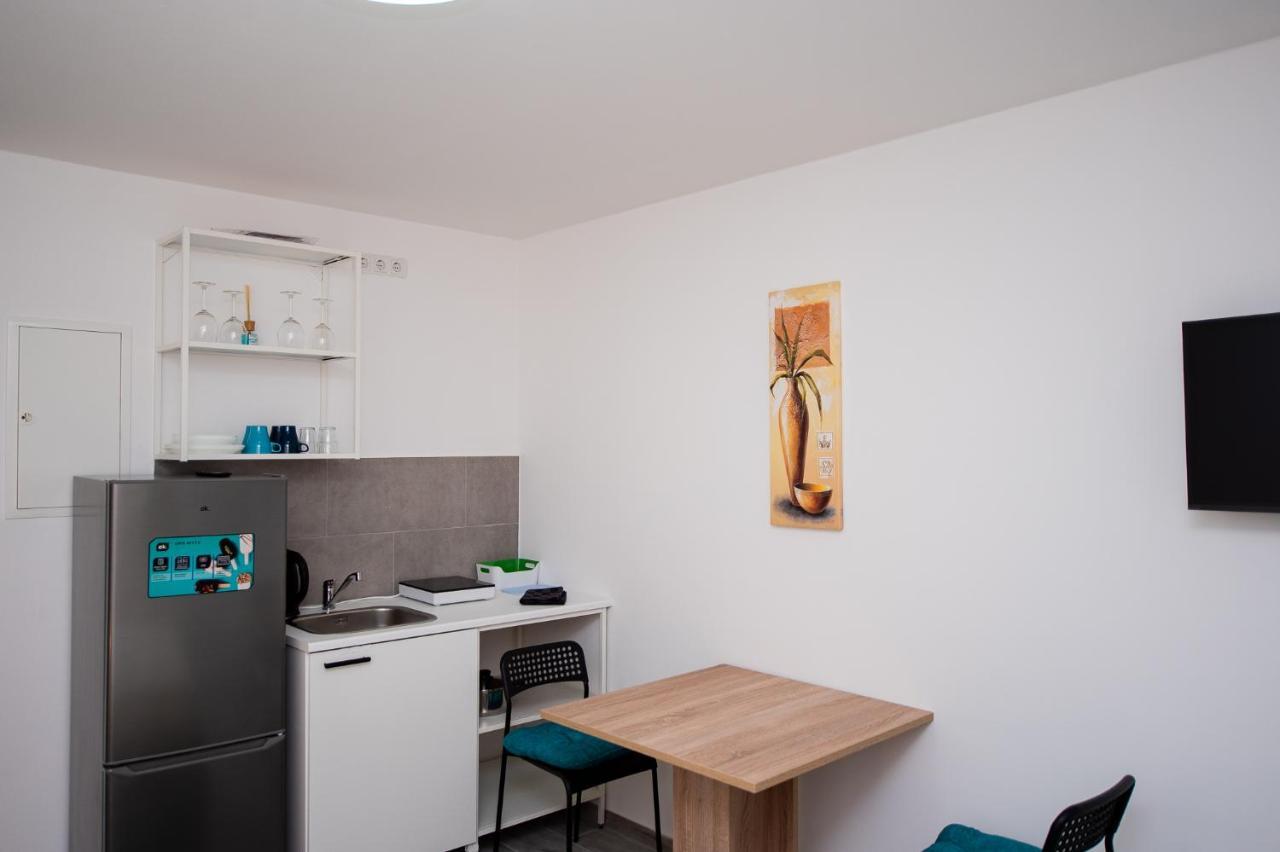 Modern Living Studio Kueche Netflix Inklusive Top Lage 뉘른베르크 외부 사진
