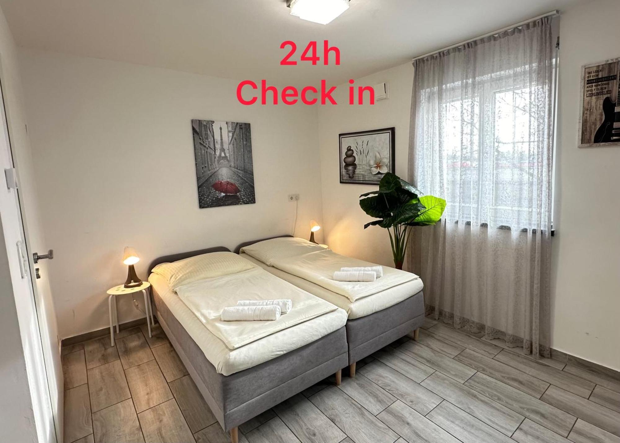 Modern Living Studio Kueche Netflix Inklusive Top Lage 뉘른베르크 외부 사진