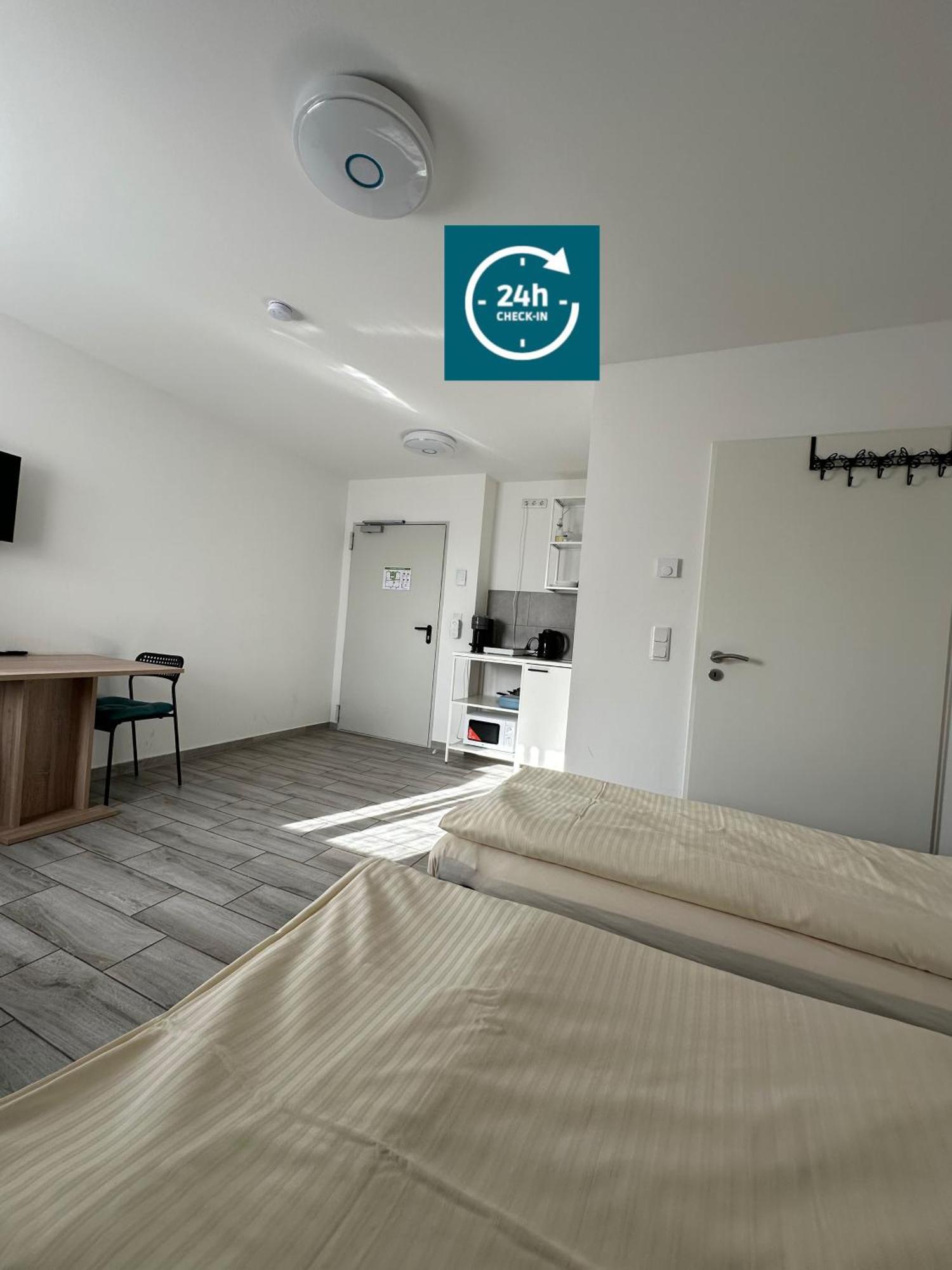 Modern Living Studio Kueche Netflix Inklusive Top Lage 뉘른베르크 외부 사진